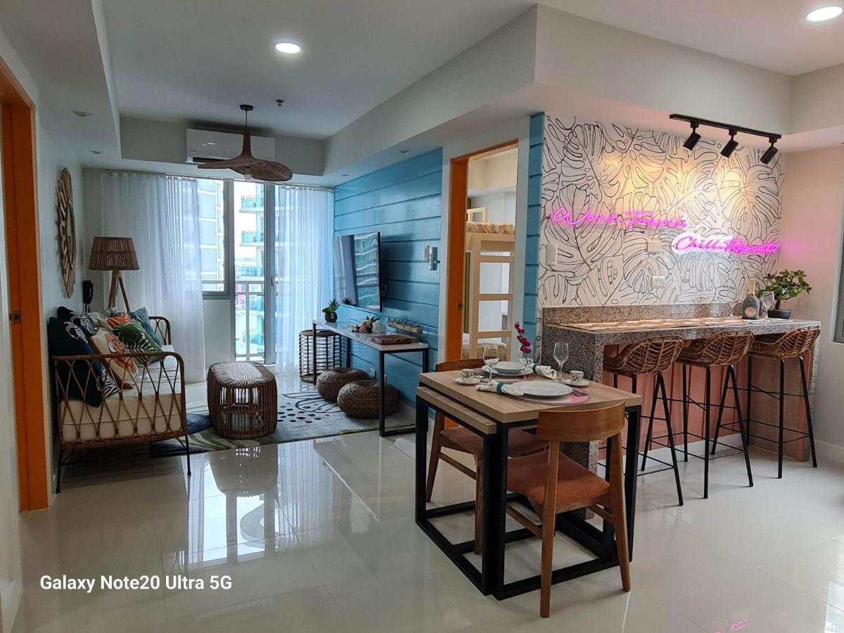 Manila Urban Resort At Azure Dış mekan fotoğraf