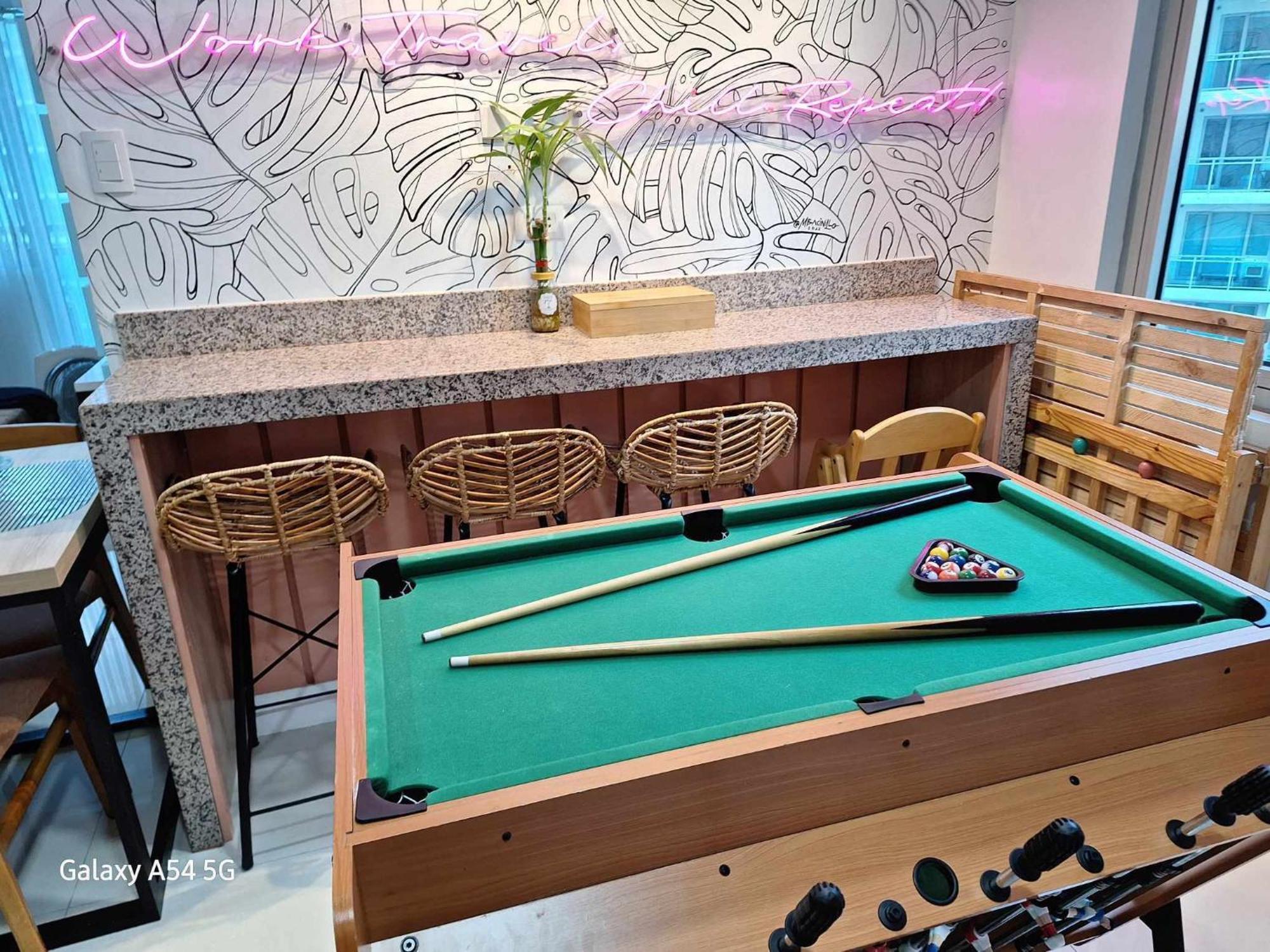 Manila Urban Resort At Azure Dış mekan fotoğraf