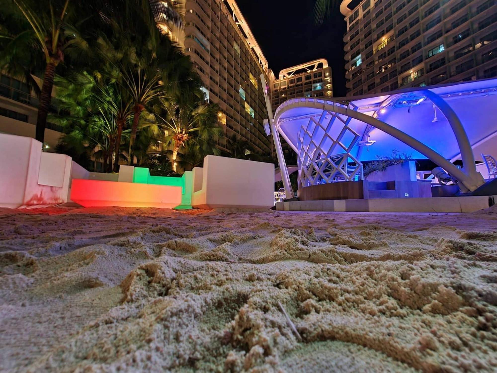 Manila Urban Resort At Azure Dış mekan fotoğraf