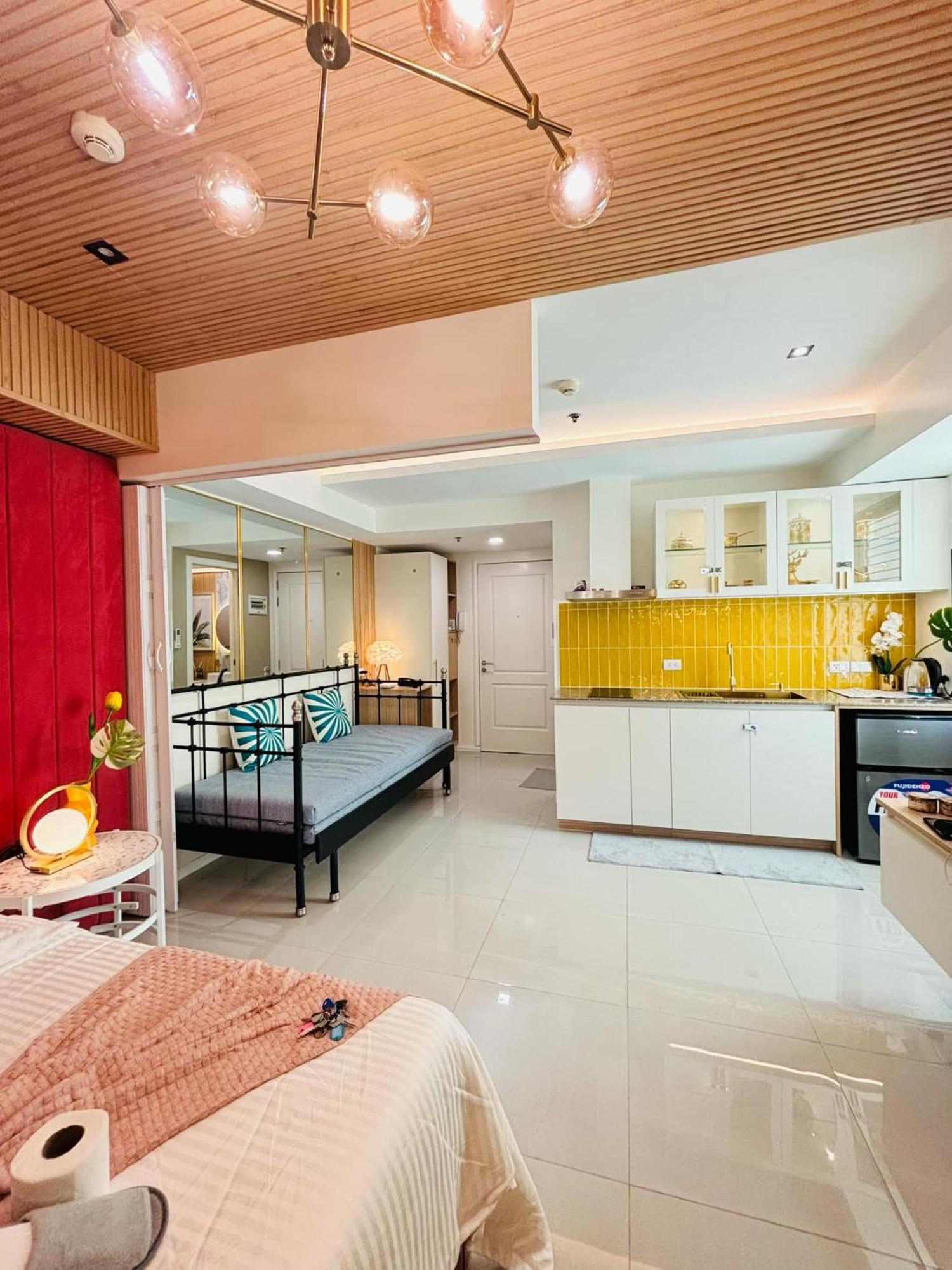 Manila Urban Resort At Azure Dış mekan fotoğraf